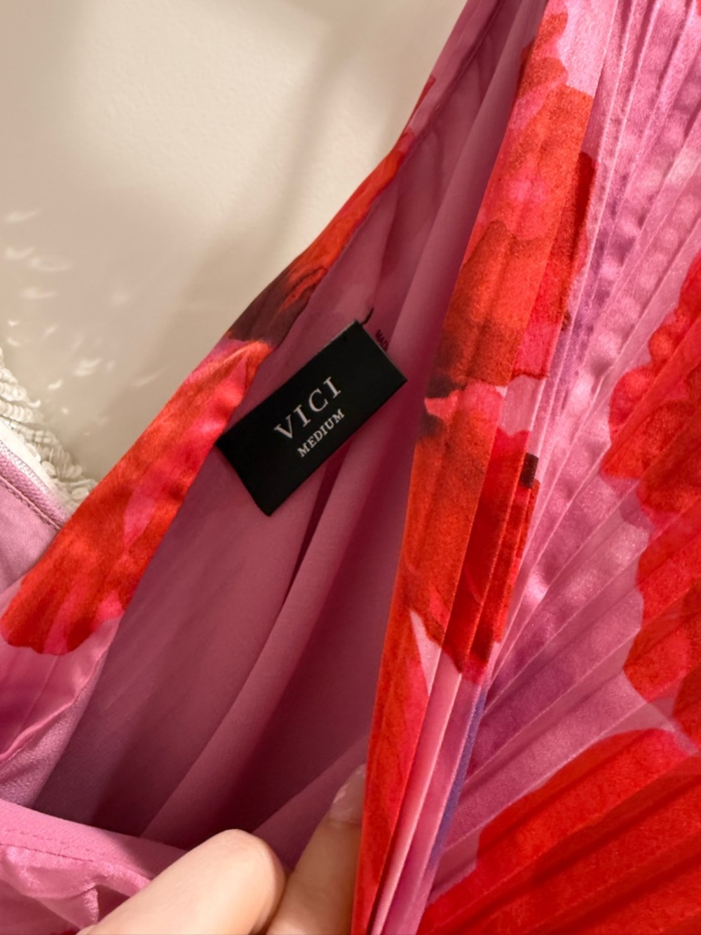 Vici One-Shoulder Pink Dress with Red Floral Print - Picture 3 of 3